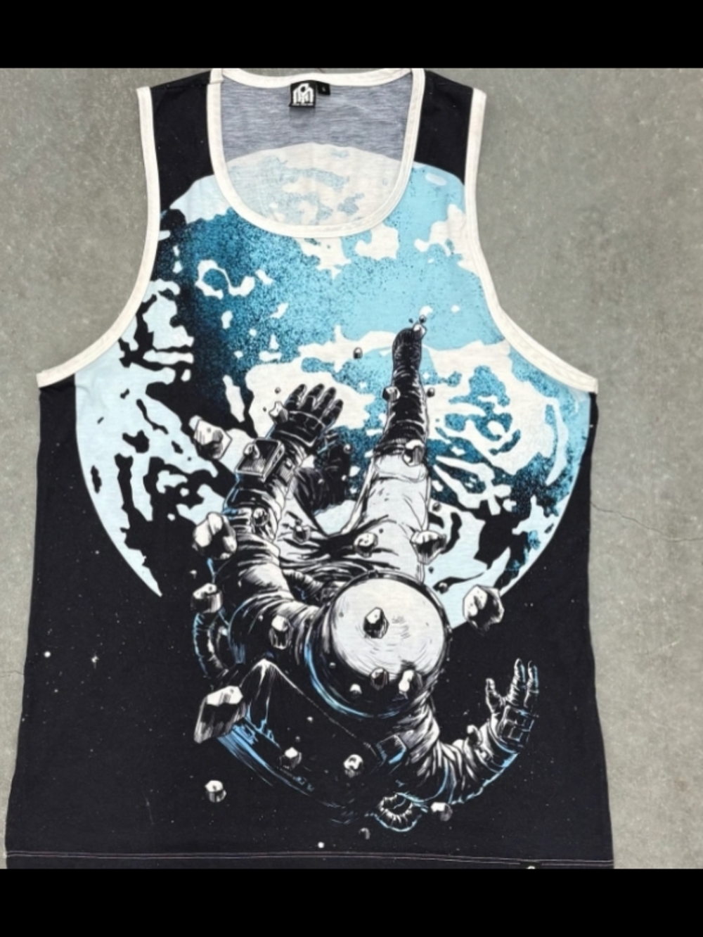 Astronaut Graphic Tank Top - Black & Light Blue